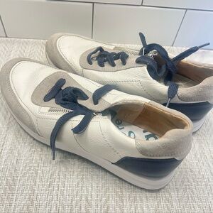 White and Navy Sneakers with Zipper Detail